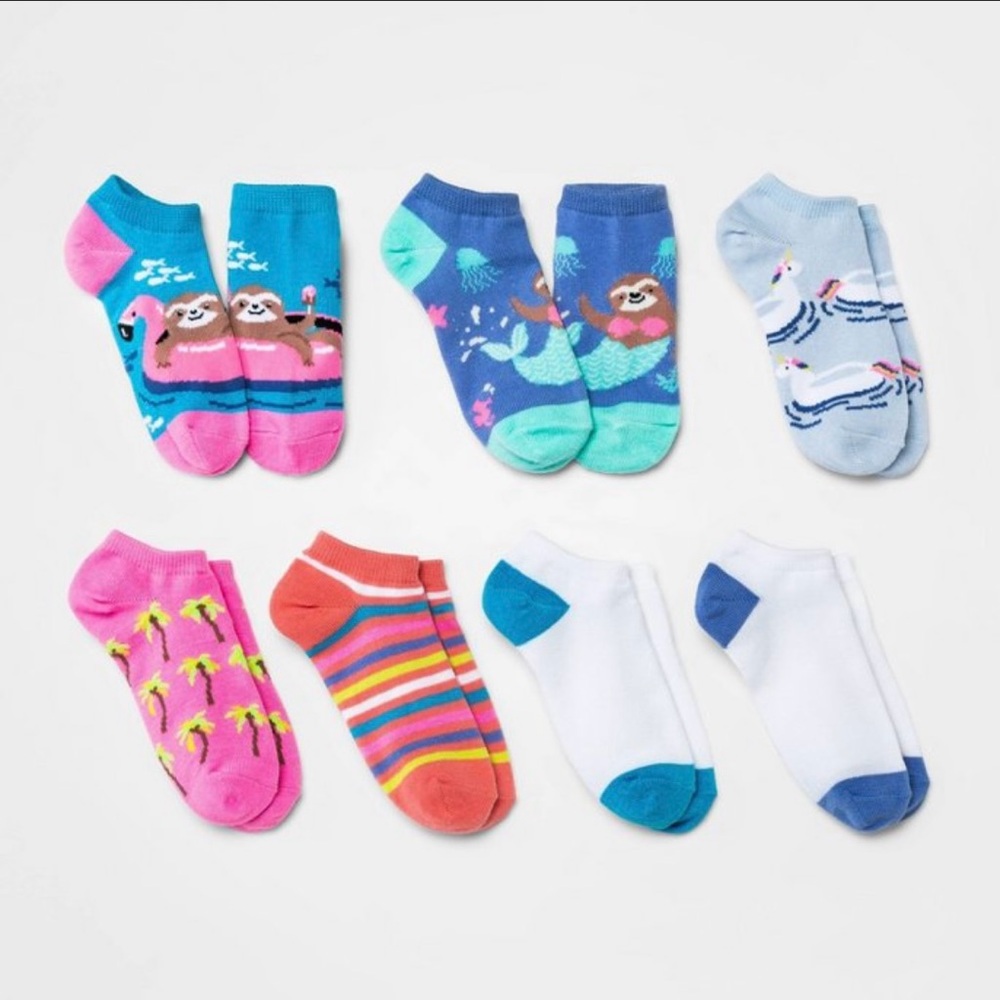 Cat & Jack Sloth On The Beach Theme No-Show Socks Size S